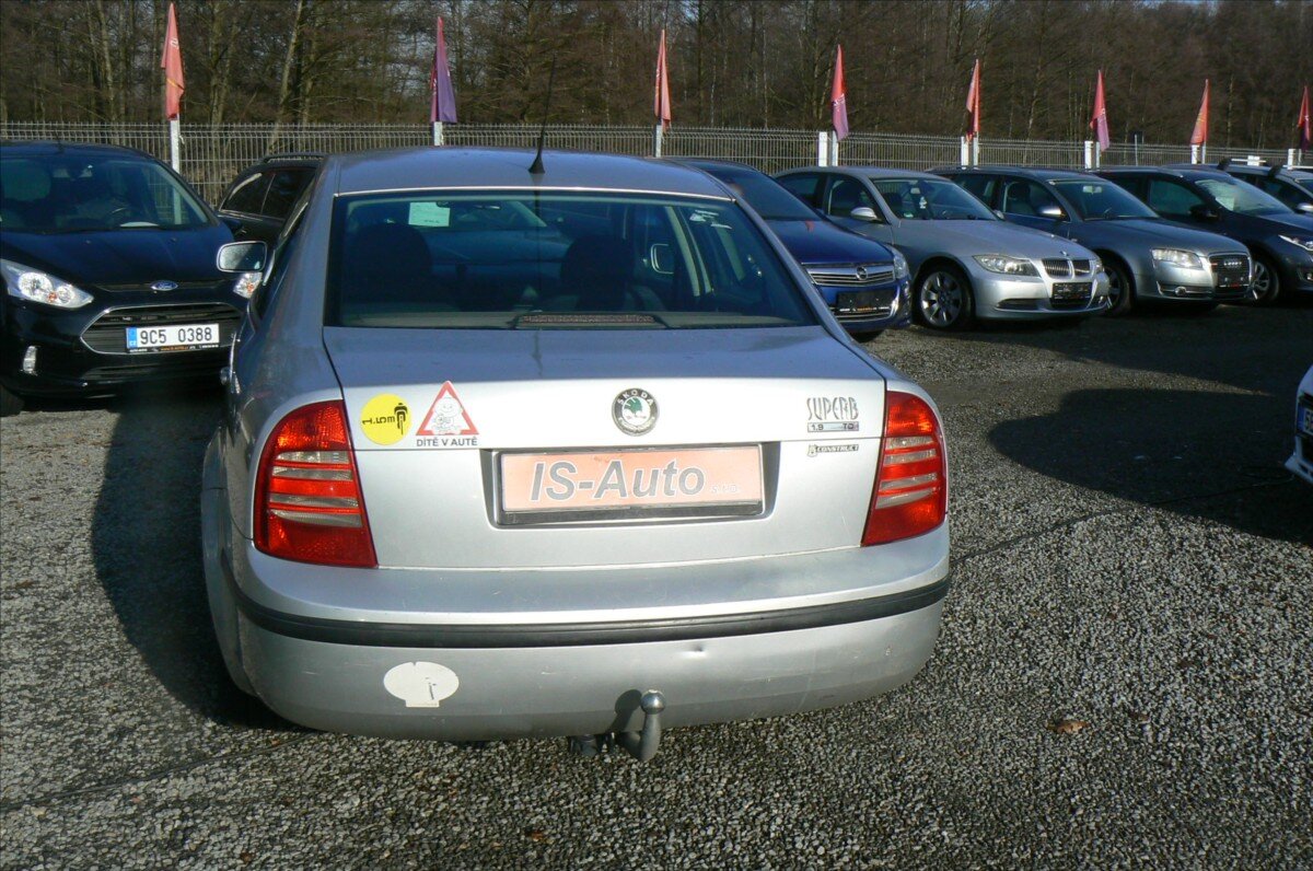 Škoda Superb Sedan 1,9 l 74 kw