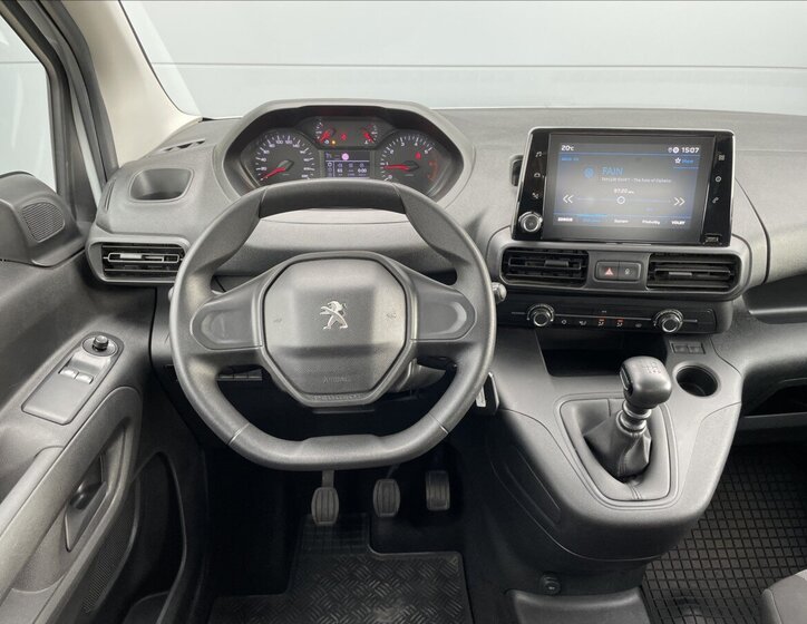 Peugeot Rifter Sedan / Limuzína 1,5 l 75 kw