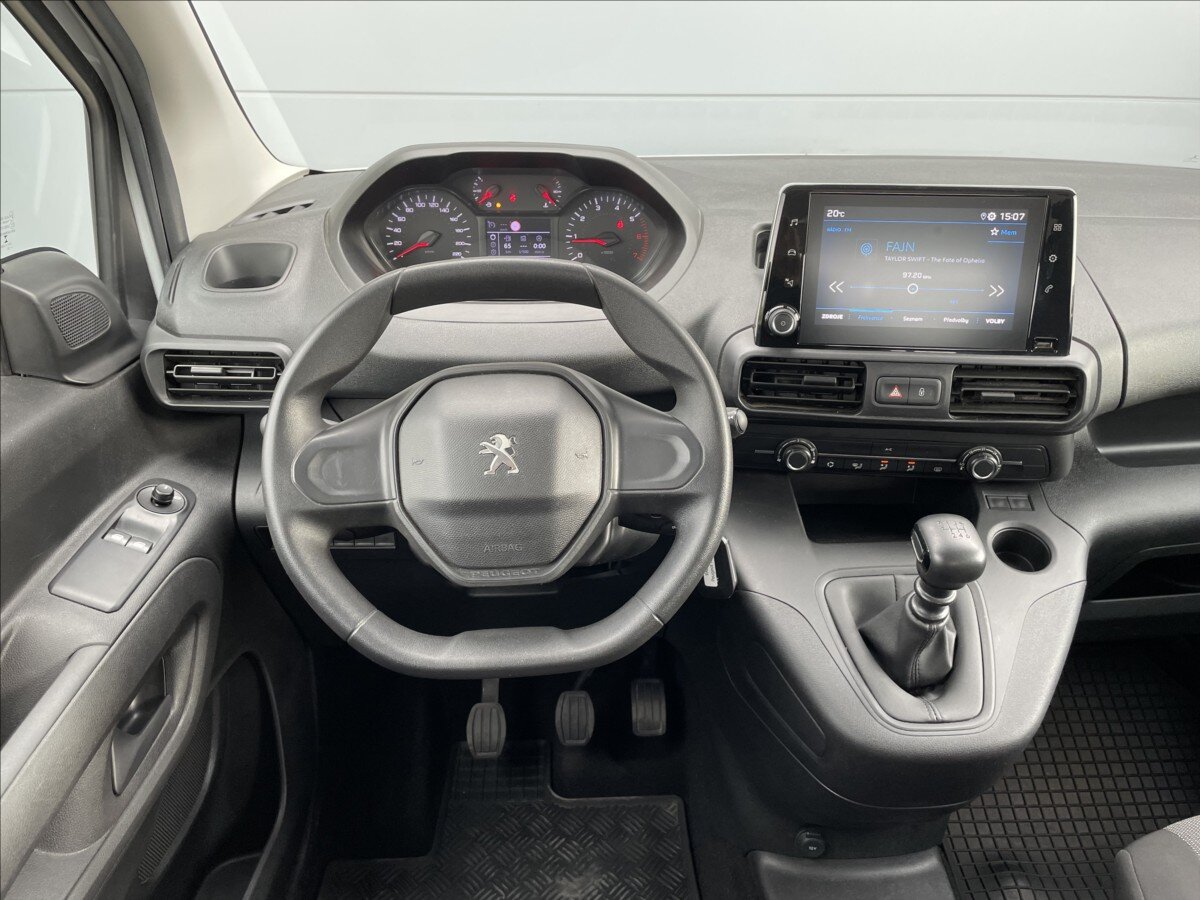 Peugeot Rifter Sedan / Limuzína 1,5 l 75 kw