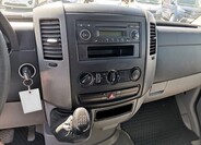 Volkswagen Crafter 9