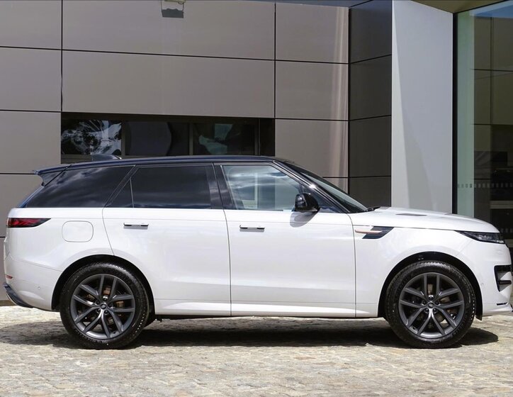 Land Rover Range Rover Sport 9