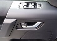 Land Rover Freelander SUV / Terénní 2,2 l 110 kw