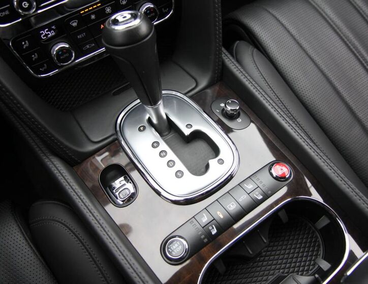 Bentley Flying Spur 42