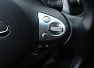 Infiniti QX70 SUV 3,0 l 175 kw