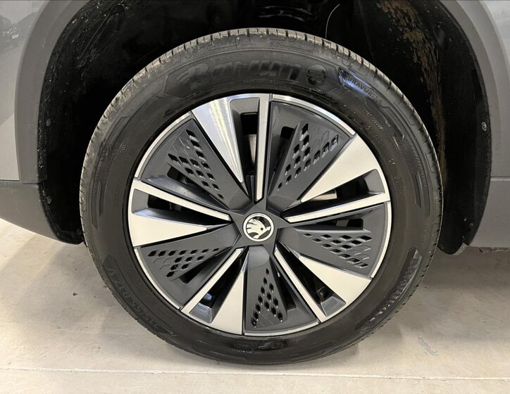 Škoda Karoq SUV 1,5 l 110 kw