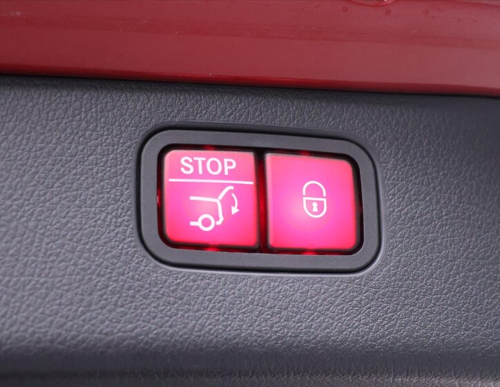 Mercedes-Benz Třídy C Kombi 2,0 l 147 kw