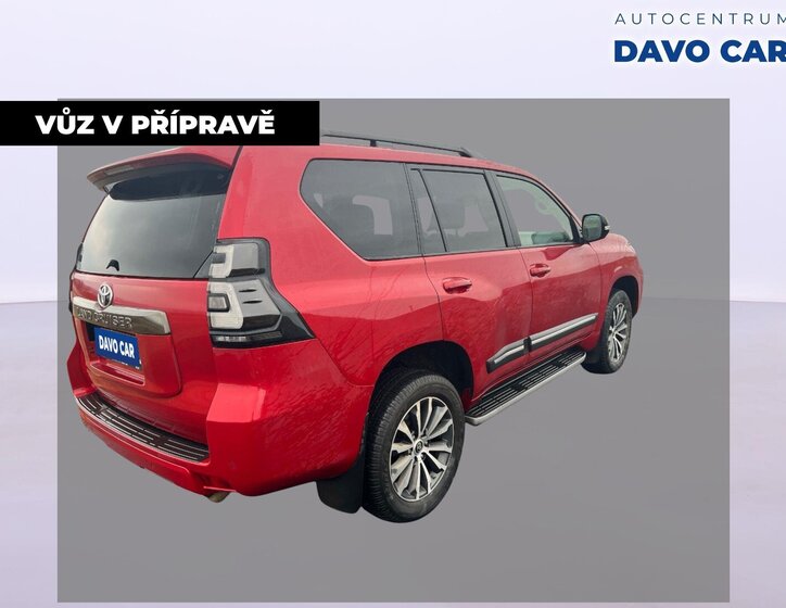 Toyota Land Cruiser SUV 2,8 l 150 kw