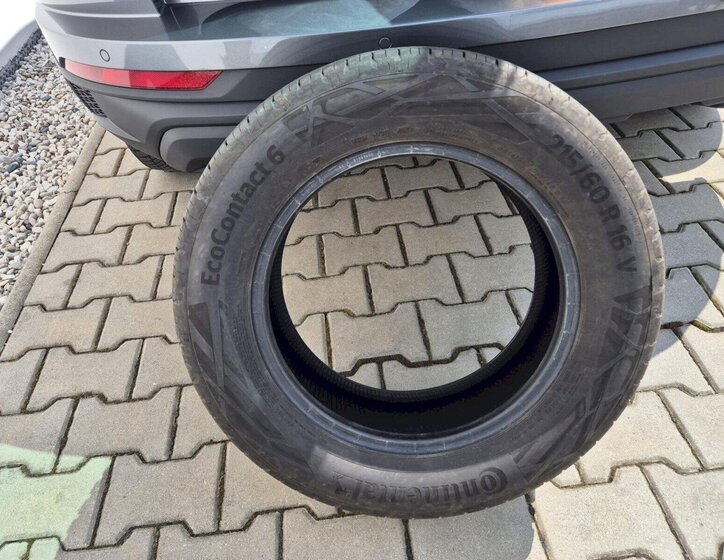 Škoda Karoq Hatchback 1,5 l 110 kw