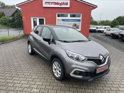 Renault Captur SUV / Terénní 898,0 66 kw