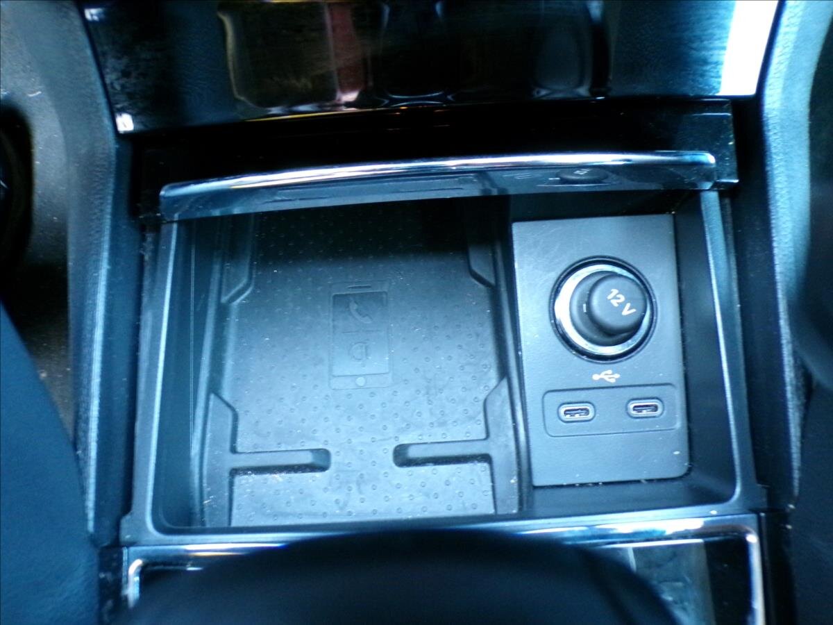 Škoda Karoq Kombi 1,5 l 110 kw