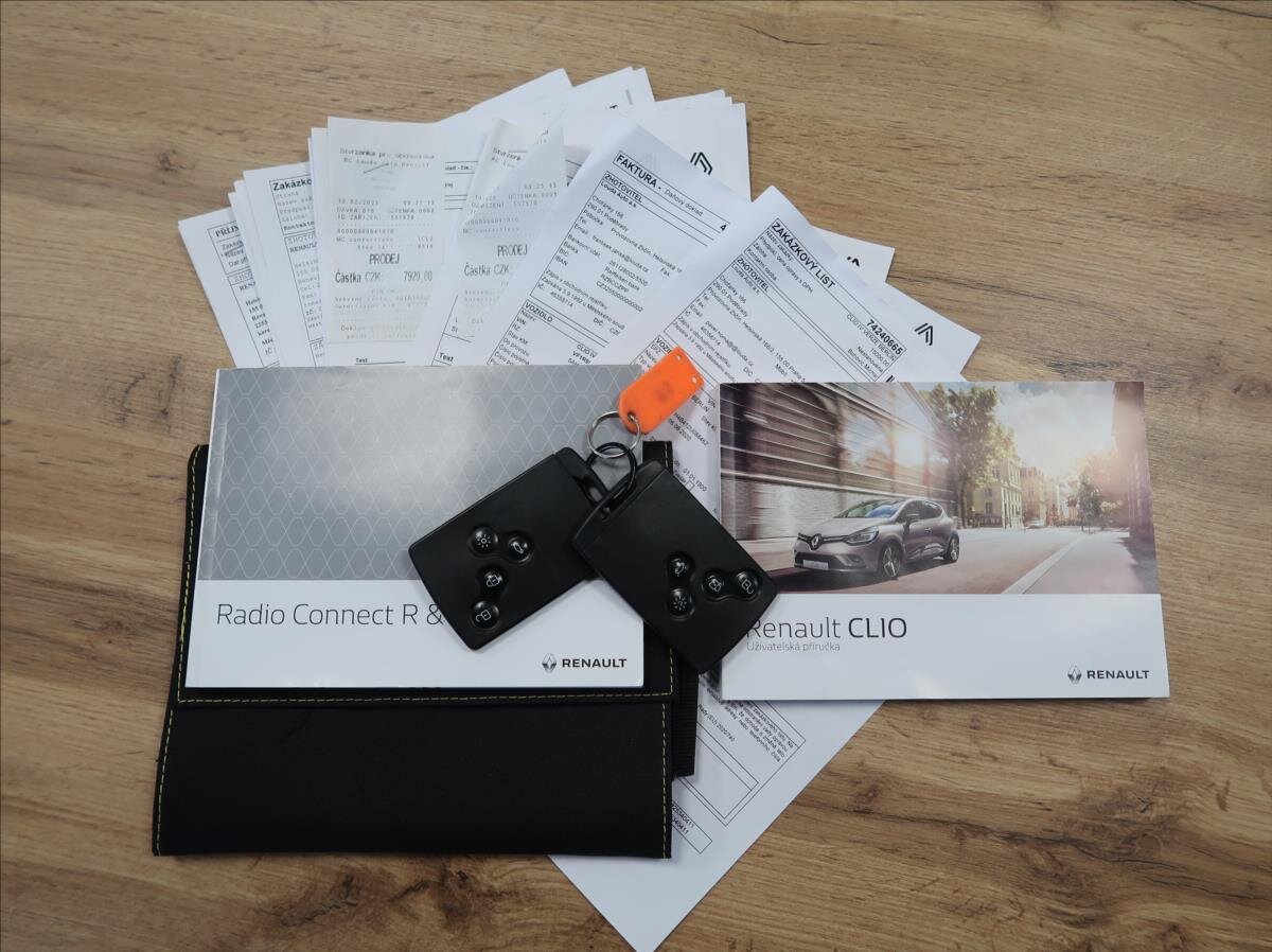 Renault Clio Hatchback 898,0 56 kw