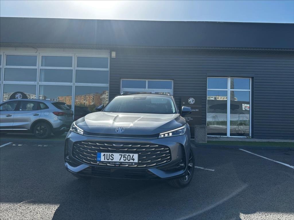 MG HS SUV 1,5 l 125 kw