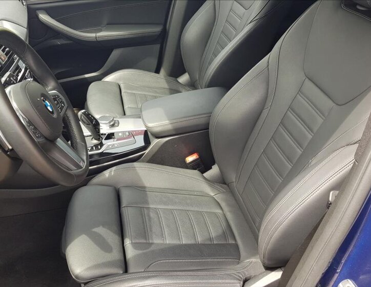 BMW X3 SUV 3,0 l 195 kw