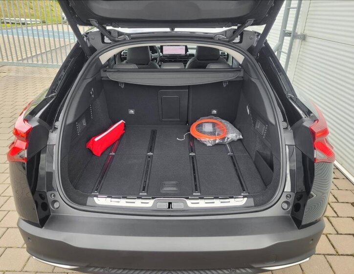 Citroën C5 X Kombi 1,6 l 165 kw