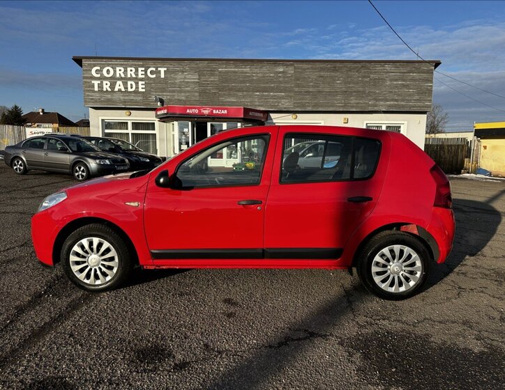 Dacia Sandero Hatchback 1,1 l 55 kw