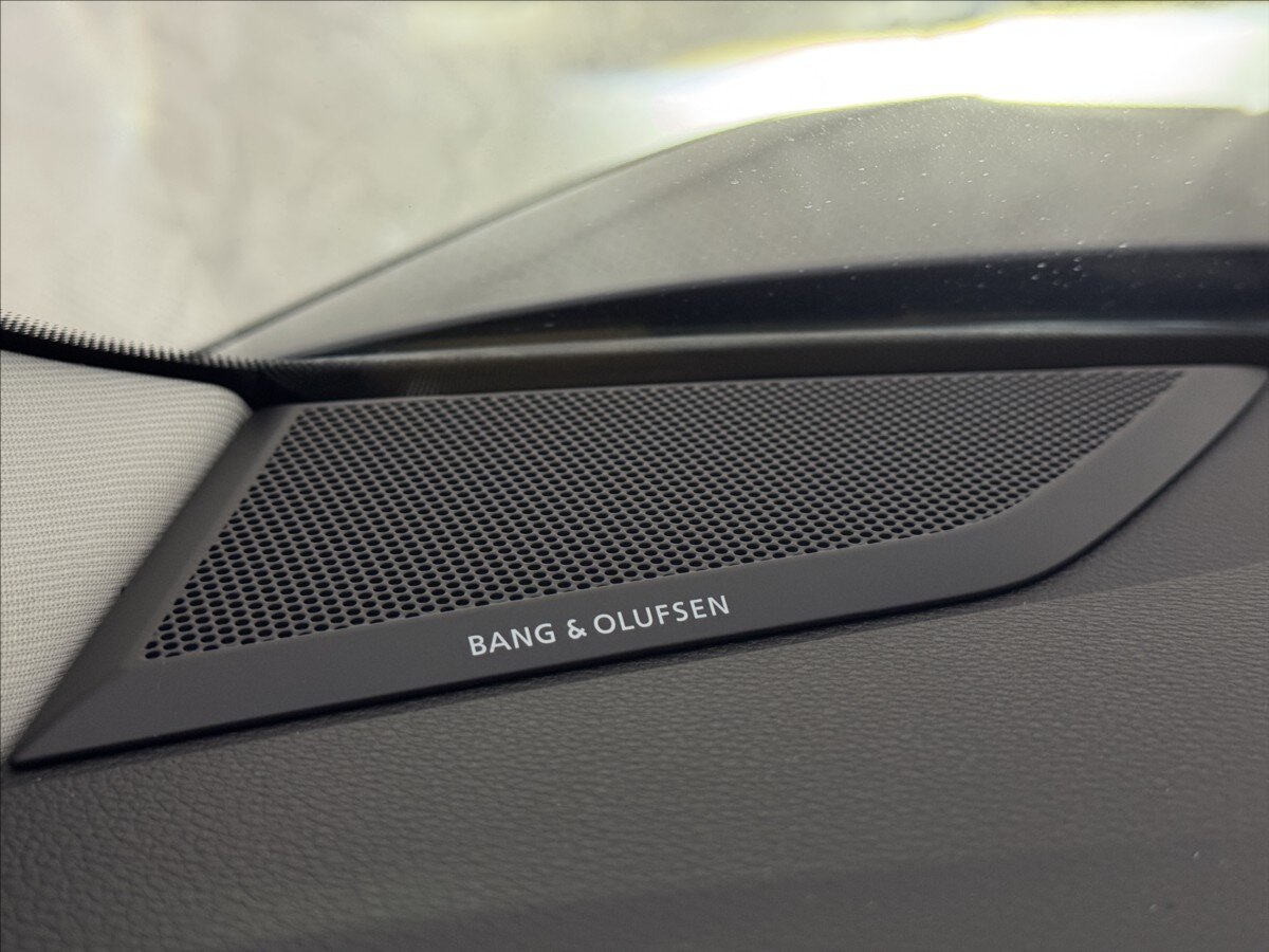 Audi Q3 SUV 2,0 l 140 kw