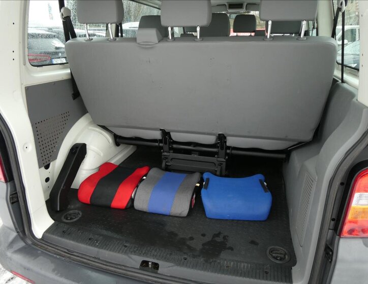 Volkswagen Transporter 23