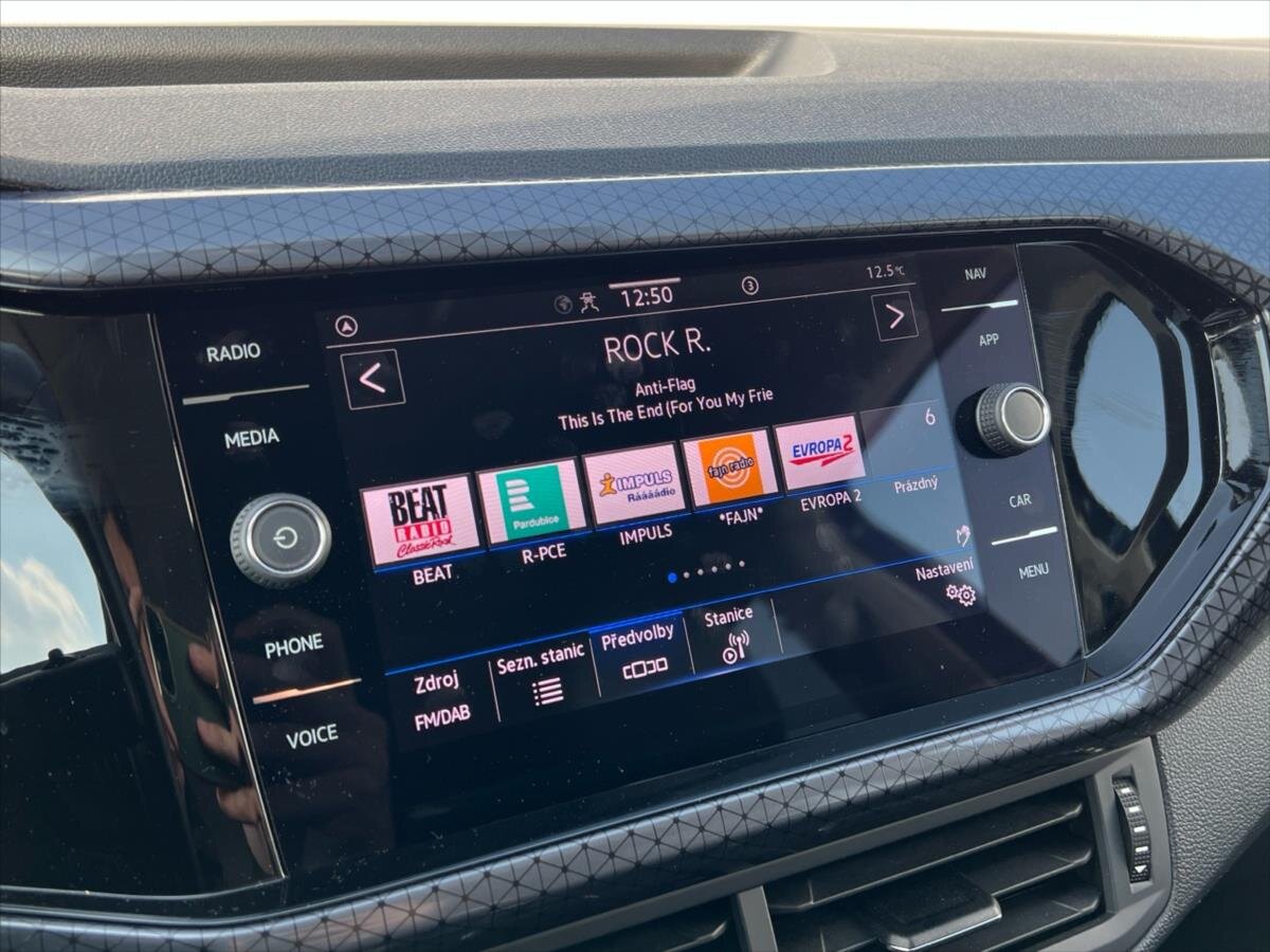 Volkswagen T-Cross Kombi 999,0 81 kw