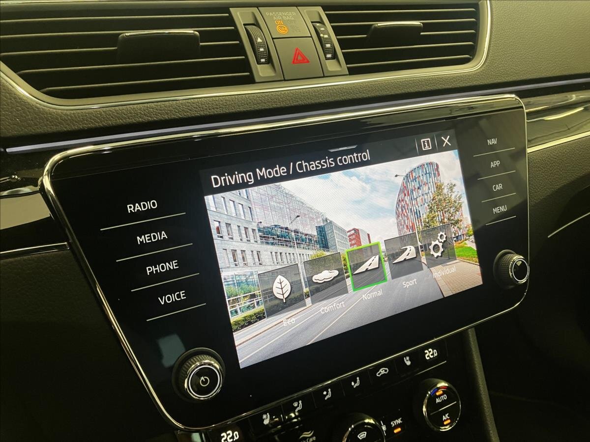 Škoda Superb Kombi 2,0 l 147 kw