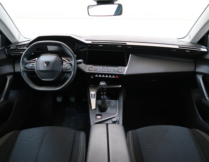 Peugeot 308 Kombi 1,5 l 96 kw