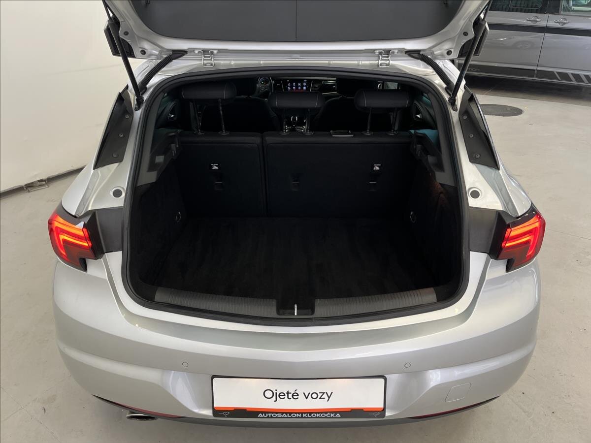 Opel Astra Hatchback 1,6 l 118 kw