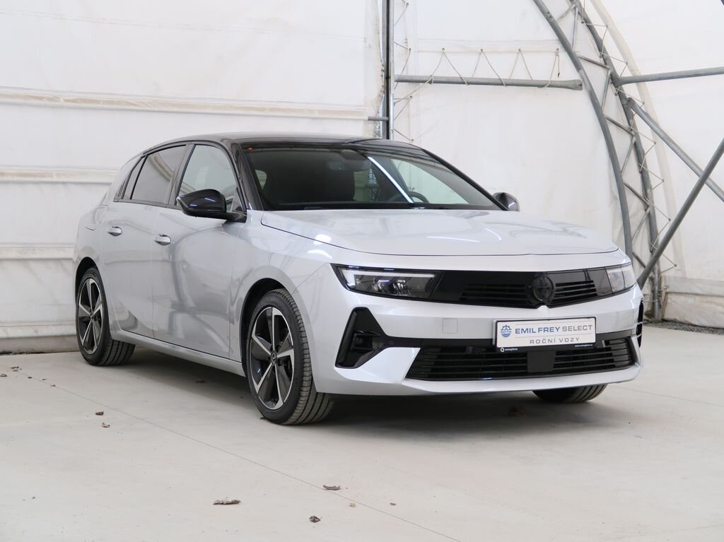 Opel Astra Hatchback 1,2 l 96 kw