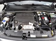 Peugeot 208 Hatchback 1,2 l 74 kw