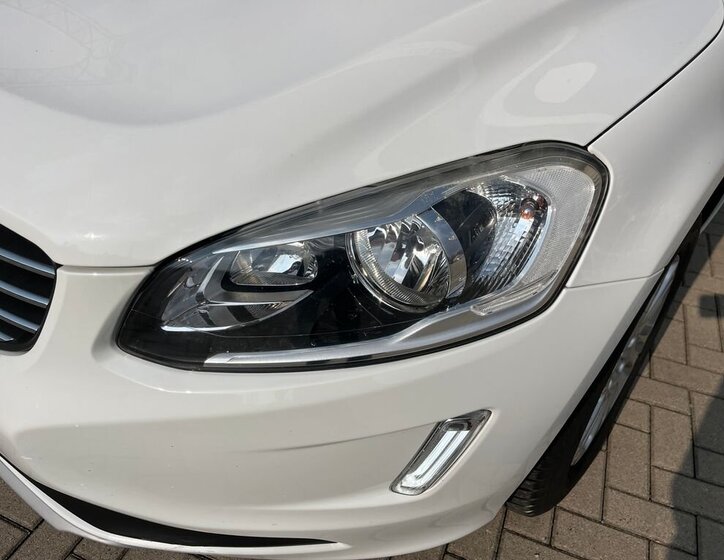 Volvo XC60 SUV / Terénní 2,4 l 140 kw