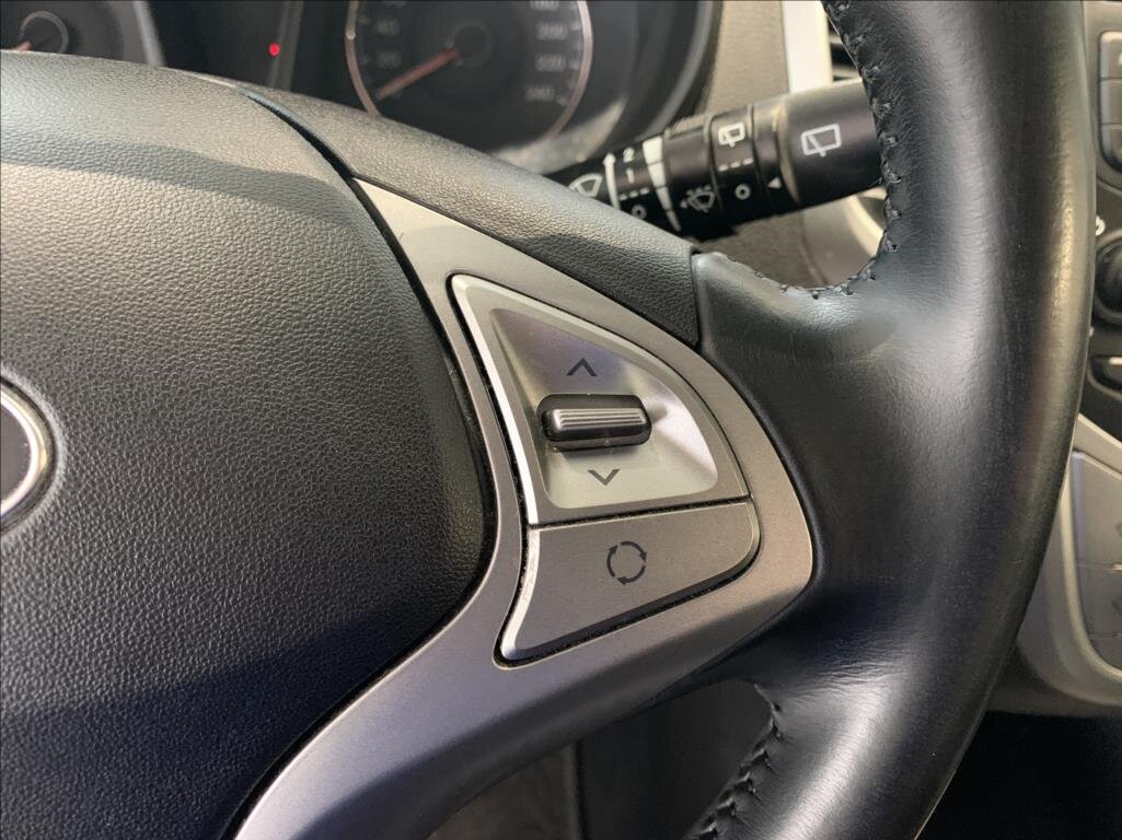 Hyundai ix20 MPV 1,4 l 66 kw