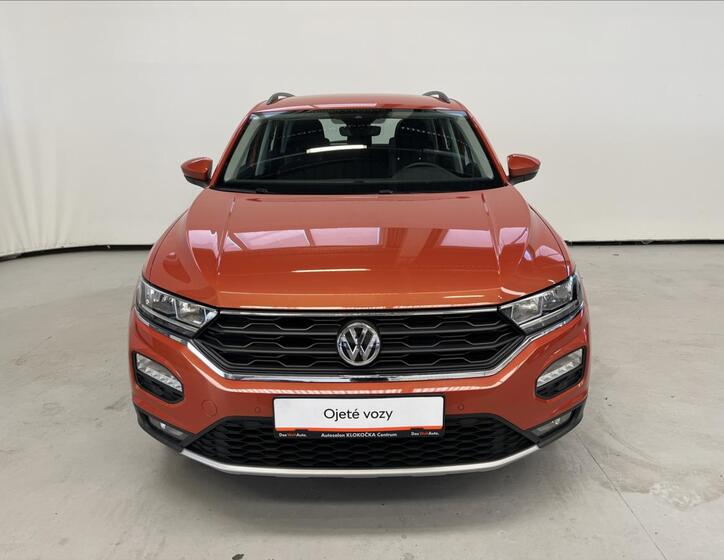 Volkswagen T-Roc 3