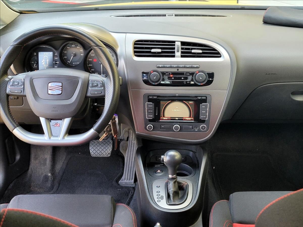 Seat Leon Hatchback 2,0 l 185 kw