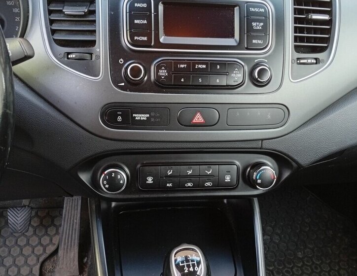 KIA Carens MPV 0,0 99 kw