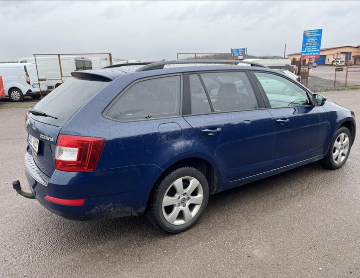 Škoda Octavia Kombi 2,0 l 110 kw