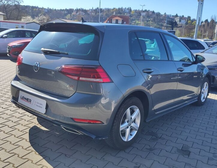 Volkswagen Golf Hatchback 1,6 l 85 kw