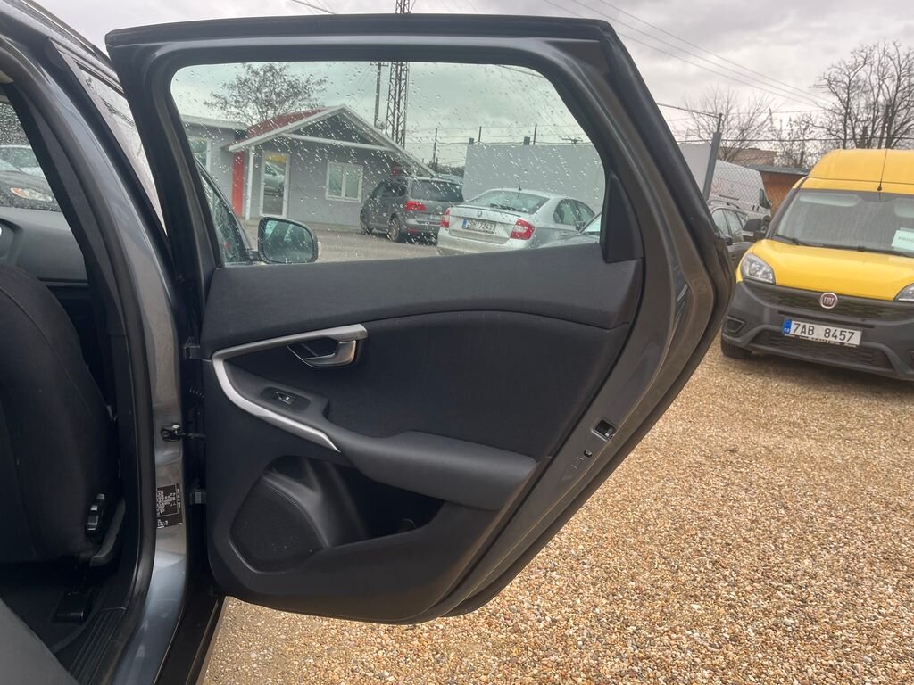 Volvo V40 Hatchback 1,6 l 84 kw