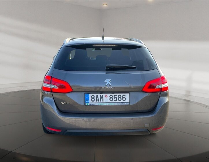 Peugeot 308 5