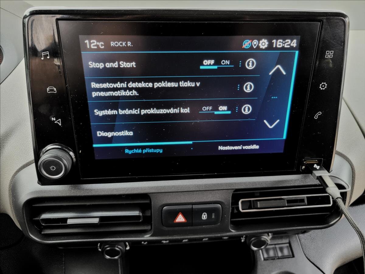 Peugeot Rifter MPV 1,5 l 75 kw