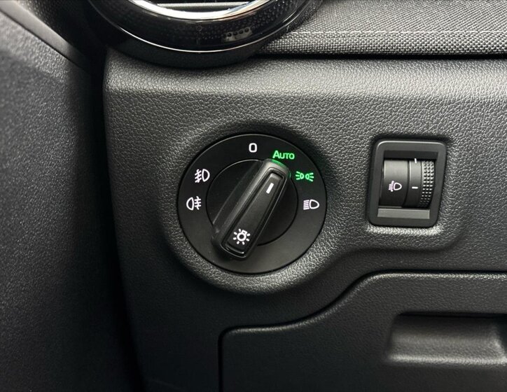 Škoda Fabia Hatchback 999,0 85 kw