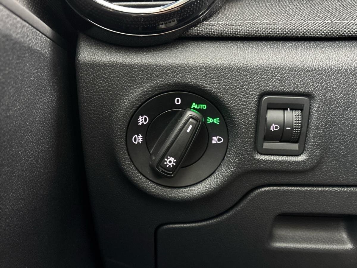 Škoda Fabia Hatchback 999,0 85 kw