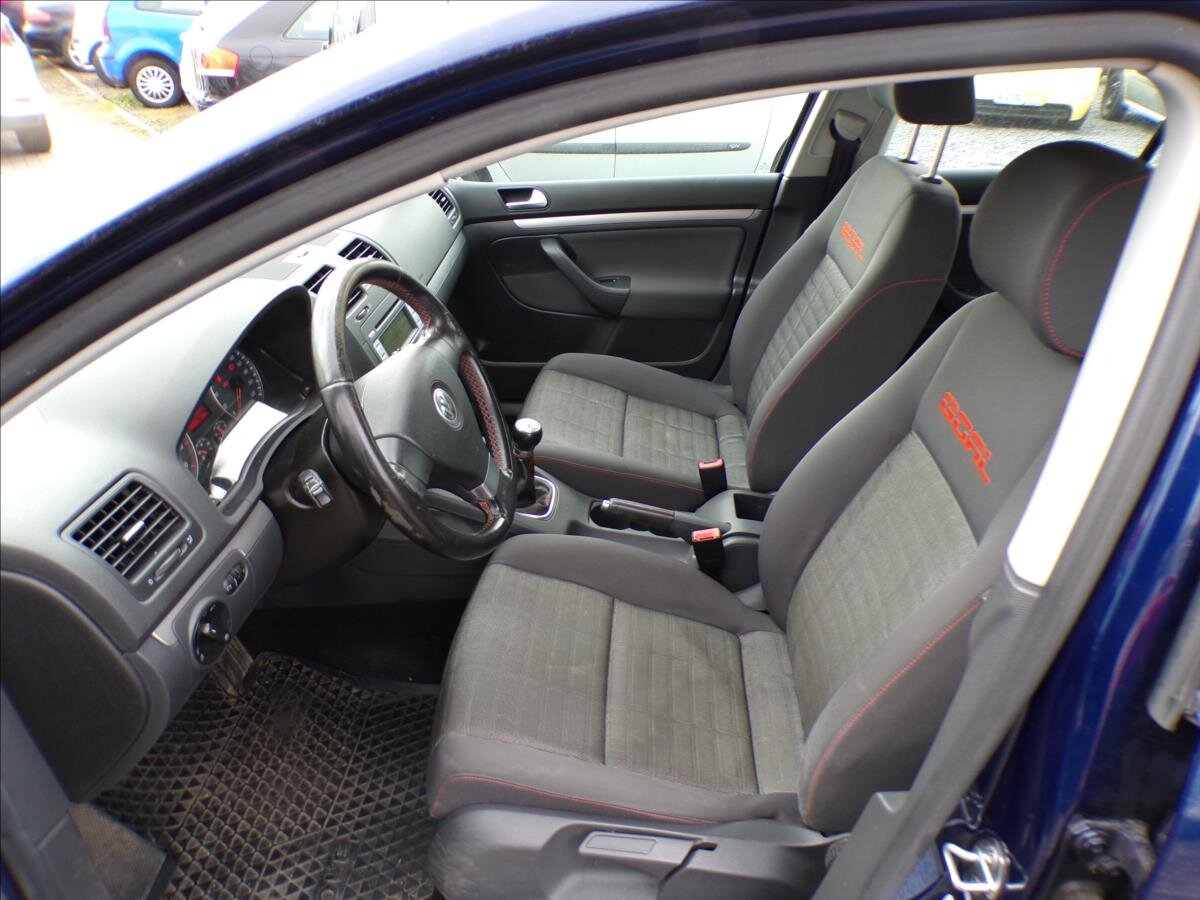 Volkswagen Golf Hatchback 1,4 l 59 kw