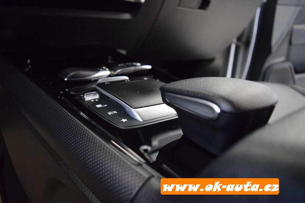 Mercedes-Benz GLB SUV / Terénní 0,0 110 kw