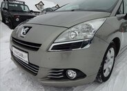Peugeot 5008 MPV 1,6 l 115 kw