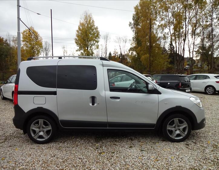 Dacia Dokker 8