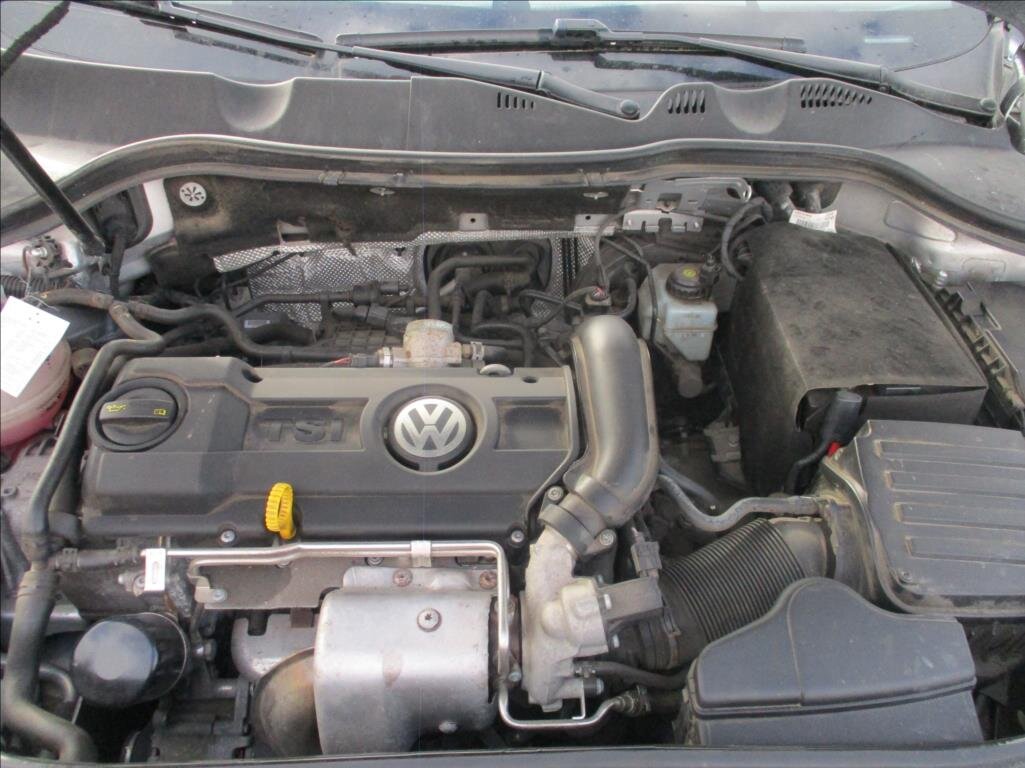 Volkswagen Passat Kombi 1,4 l 90 kw