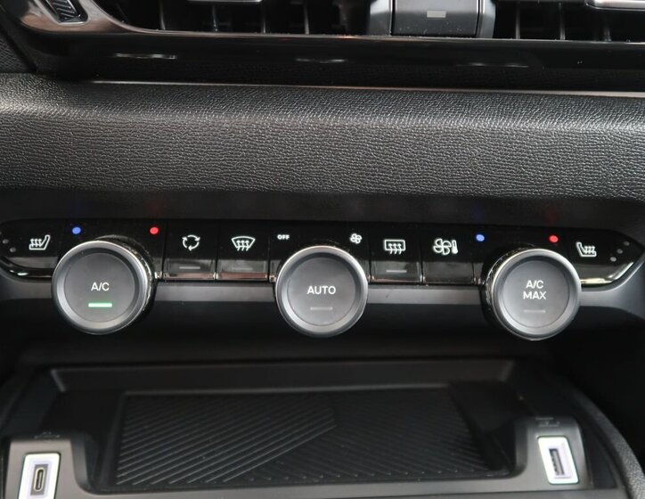 Citroën C4 Hatchback 1,2 l 96 kw