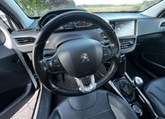 Peugeot 2008 SUV / Terénní 1,6 l 84 kw