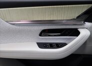 Mazda CX-60 SUV / Terénní 2,5 l 241 kw