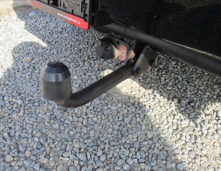 Toyota RAV4 SUV / Terénní 2,0 l 85 kw