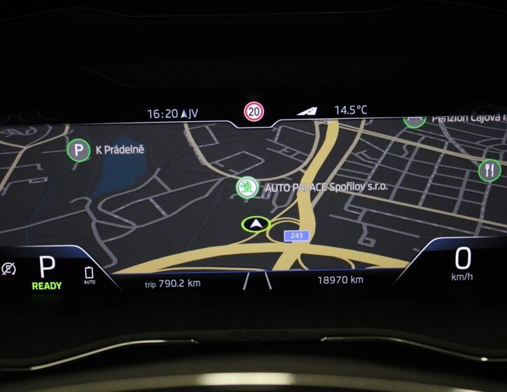 Škoda Superb Kombi 1,4 l 160 kw