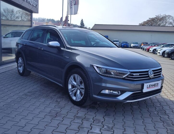 Volkswagen Passat Kombi 2,0 l 176 kw